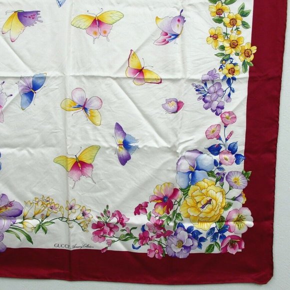 Authentic GUCCI Flora floral pattern scarf silk [Used] - Picture 6 of 11